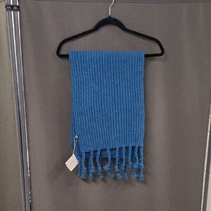 Blue Ribbed Knit Fringe Scarf